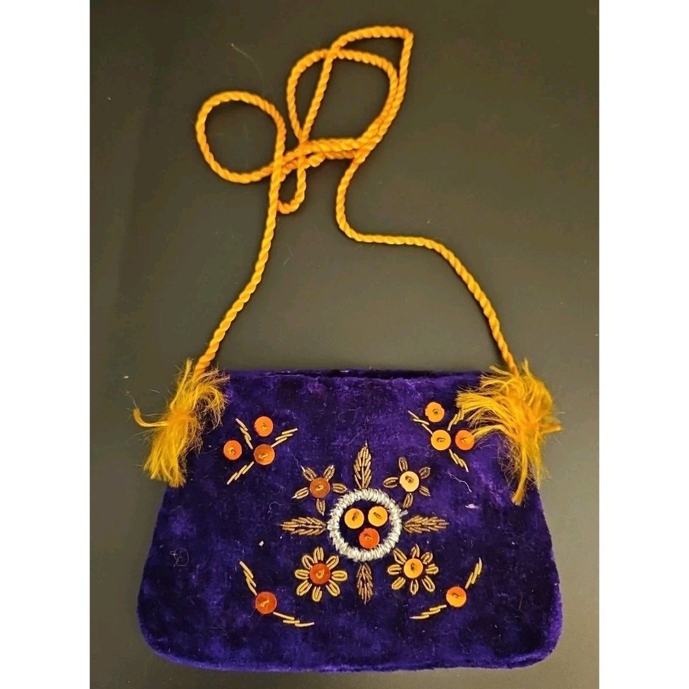 Vintage Hand Embroidered Purple Velvet Purse / Russia